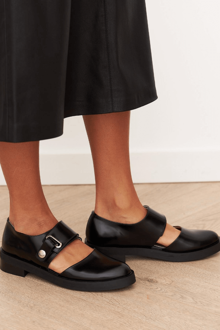 SCARPE COMODE