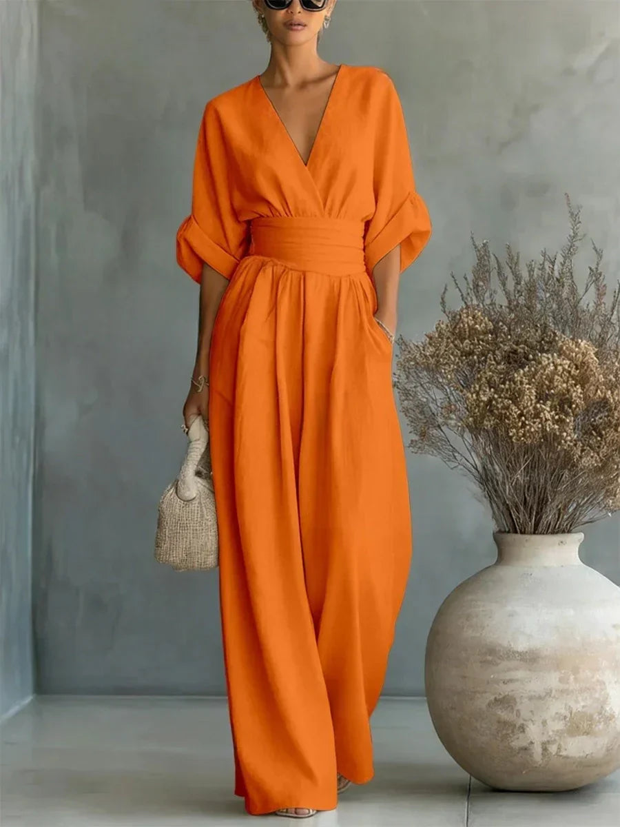 Tuta Elegante con Scollo a V e Vita Alta – Aurea Montiel