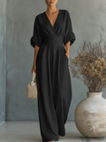 Tuta Elegante con Scollo a V e Vita Alta – Aurea Montiel