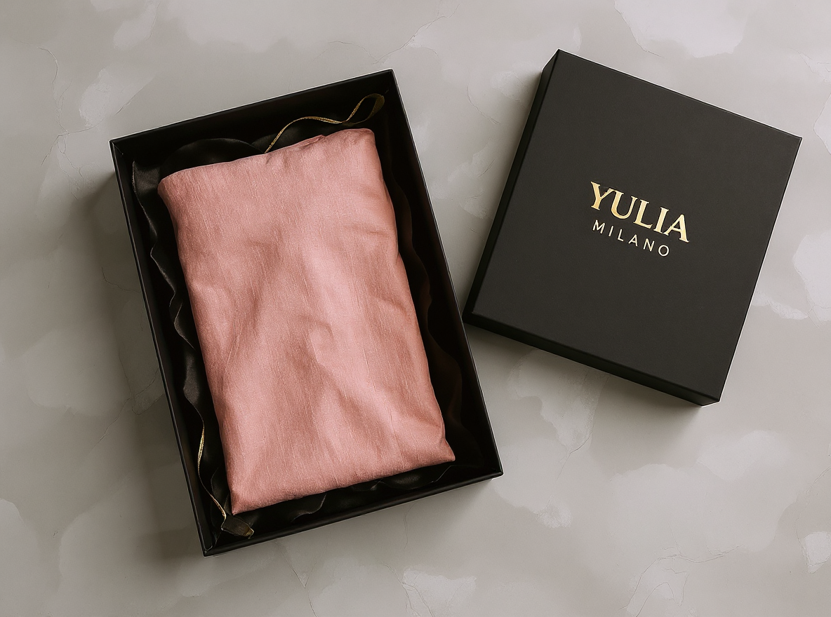Abito Lungo Minimalista con Scollo a V in Misto Lino – Aurea Montiel