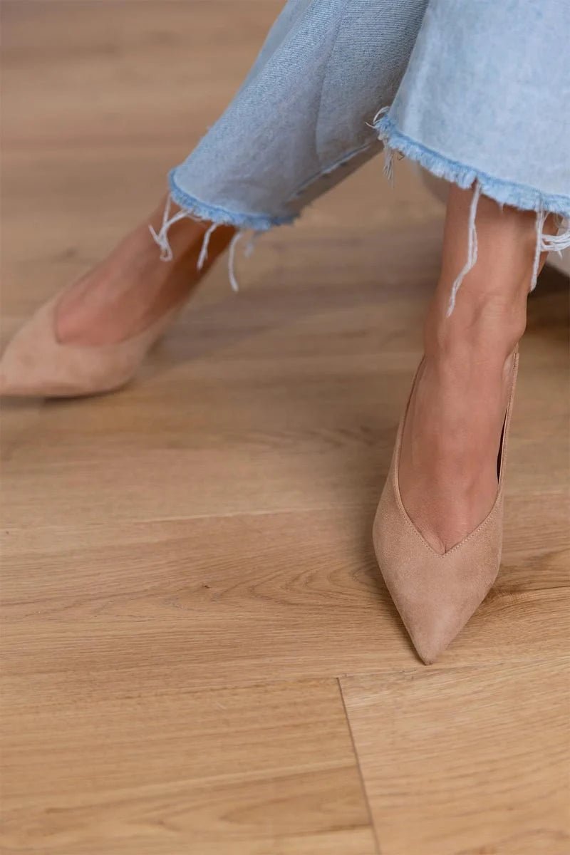 CANELA | TACONES DE PUNTA - Aurea Montiel
