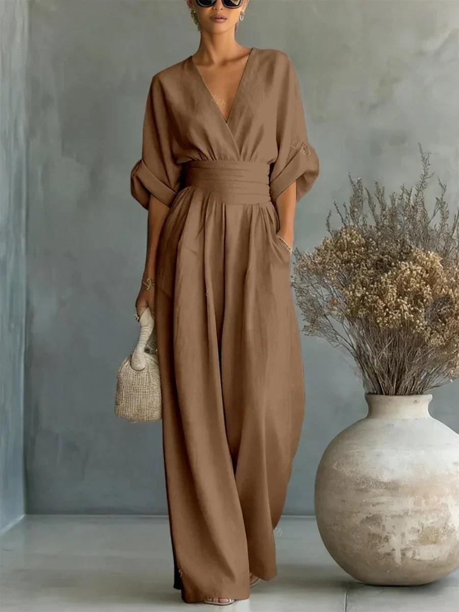 Tuta Elegante con Scollo a V e Vita Alta – Aurea Montiel
