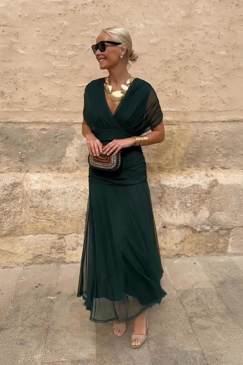 CORAL | VESTIDO CON ESCOTE V - Aurea Montiel