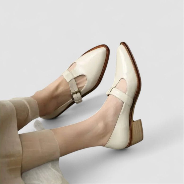 MIA | ZAPATOS DE PUNTA - Aurea Montiel